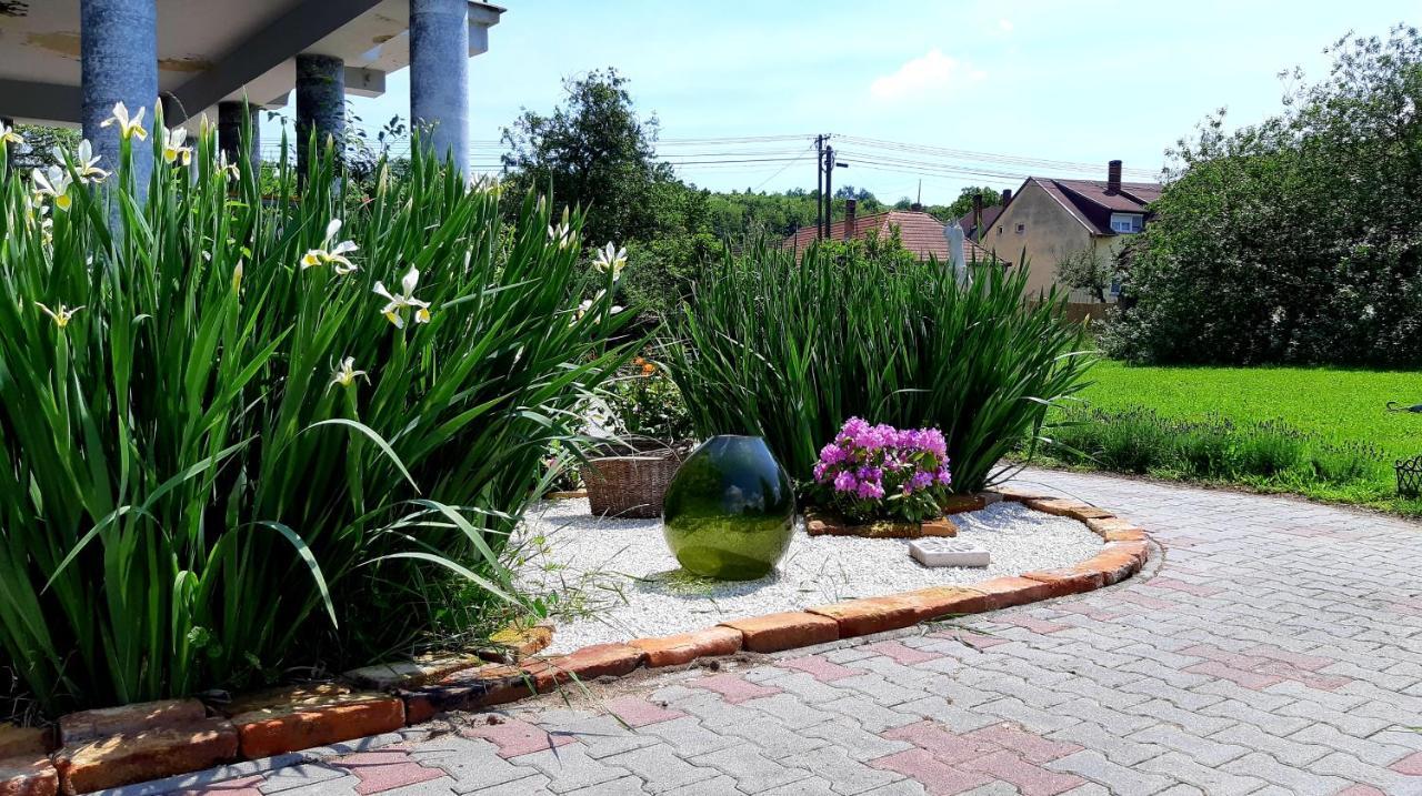 Axtburg Apartments Berbaltavar ภายนอก รูปภาพ